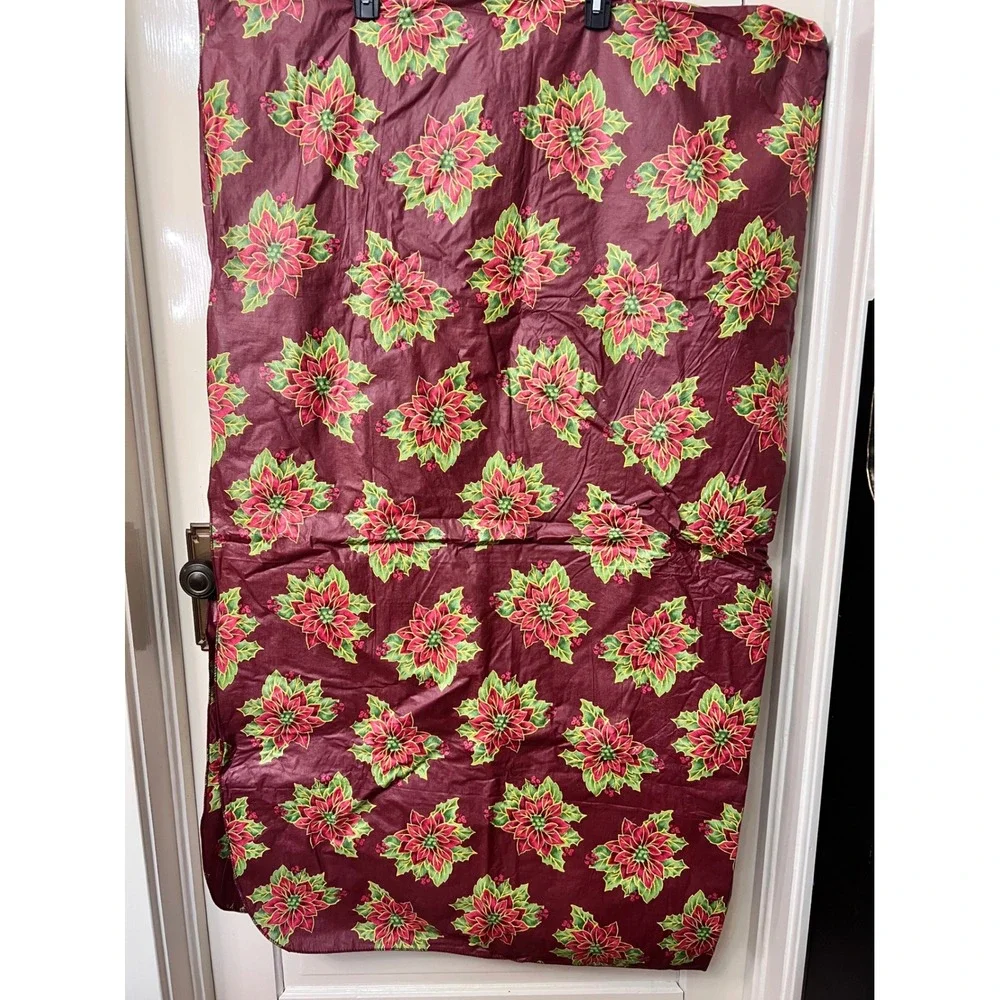 Vintage Christmas Vinyl Tablecloth Poinsettia Floral Burgundy Red Green 102x58